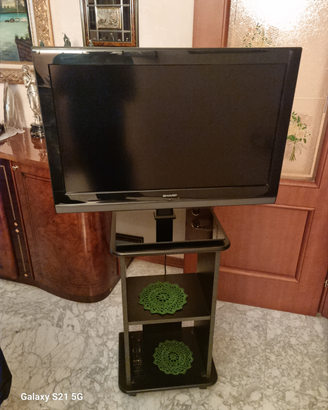 Tv sharp 32 pollici