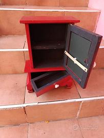Piccola cassettiera in legno ,porta oggetti e truc