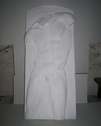 Pannello in gesso bianco " Busto uomo " cm 85x35