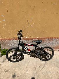 Bicicletta BMX