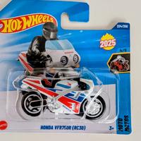 Hot Wheels HYW51 Honda VFR750R RC30 224/250