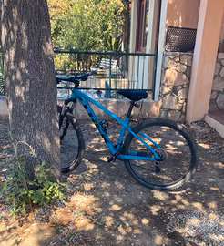 Bicicletta  MTB Trek Marlin 5 Front 29