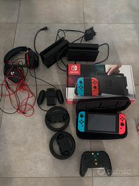 Nintendo Switch V1 conpleta di tutti gli accessori