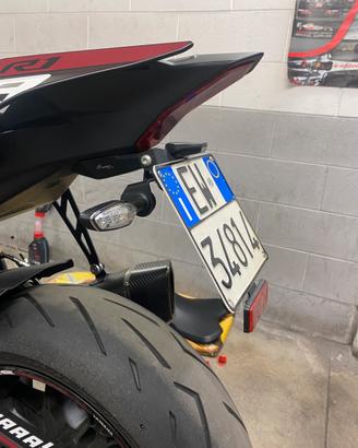 Portatarga Lightech Yamaha R1