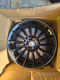 cerchi in lega 20" AMG differenziati