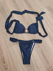 Costume due pezzi taglia M nuovo