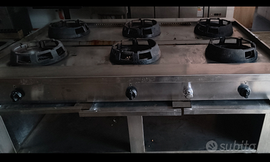 Piano cottura professionale