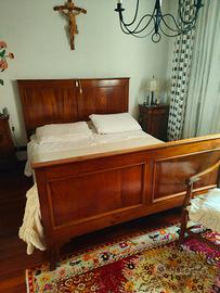 LETTO MATRIMONIALE ANTICO