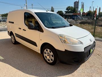 Peugeot Partner 1.6 8V HDi 90CV FAP L2 2 posti Fur