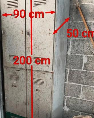 Armadio spogliatoio in ferro vintage