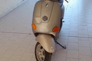vespa 50