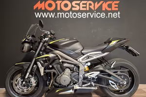 Triumph Street Triple RS