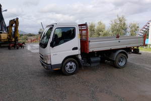 Mitsubishi canter ribaltabile