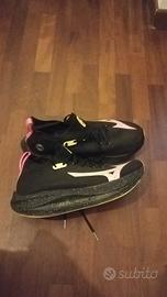 Mizuno Neo Vista. 43