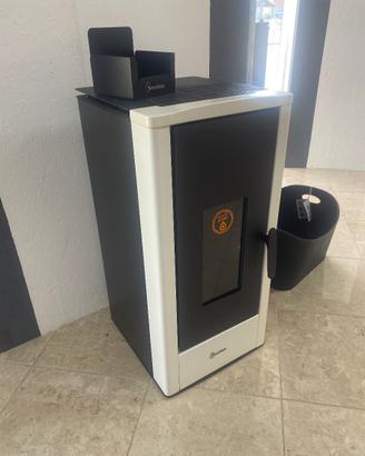 STUFA A PELLET KW 8,5 4 STELLE