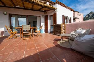 Elegante appartamento panoramico a Liscia di Vacca