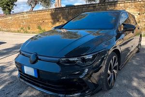 Golf 8 TDI 150 cv cambio DSG