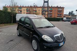 Lancia musa benzina anno 2007