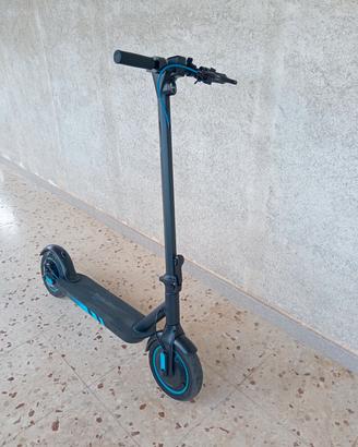 Monopattino elettrico 