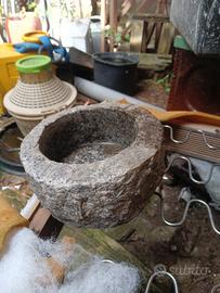 acquasantiera in marmo fatto a mano 