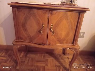 camera da letto in radica di noce