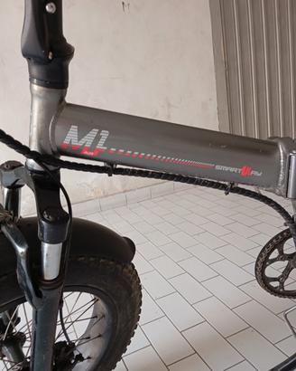  Bici elettrica M1 plus pieghevole 