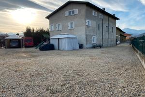 Casa indipendente con terreno a busca (CN)