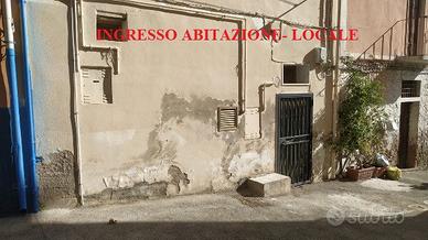 Piccola casa futuro pub-birreria