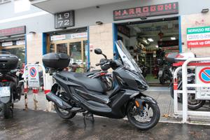Parabrezza Isotta per Kymco Downtown 350 GT