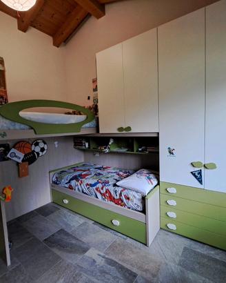 Cameretta bambini a soppalco-ponte