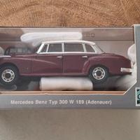 MERCEDES 300 W ADENAUER con scatola RIO