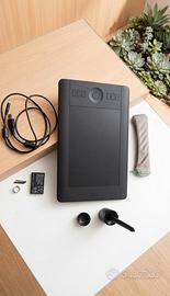 Kit XpPen Artist e Wacom Intuos