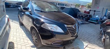 LANCIA Ypsilon - 2013