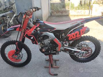 Honda CRF 250 ufficiale RED MOTO