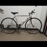 BICI BOTTECCHIA CORSA 686