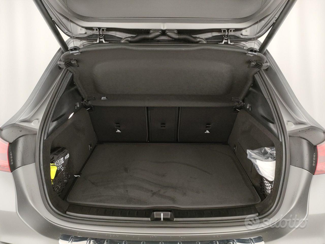 Mercedes-Benz Gla 2025 photo 4