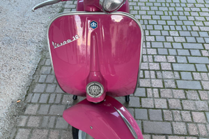 Vespa 50 L rosa shocking