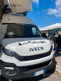 IVECO DAILY 35/150 con TENDA