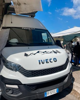 IVECO DAILY 35/150 con TENDA