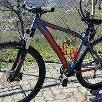 MOUNTAIN BIKE SPECIALIZED