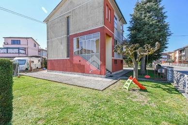 4 LOCALI A POGGIO RENATICO