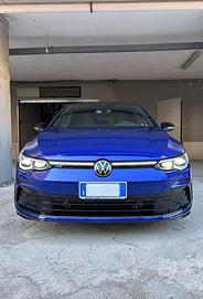 Golf 8 R-Line 2.0 tdi 150cv