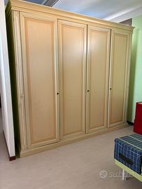 ARMADIO CLASSICO-TUTTO IN LEGNO (NO TRUCCIOLARE )