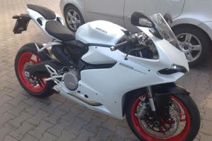 Ducati 899 panigale
