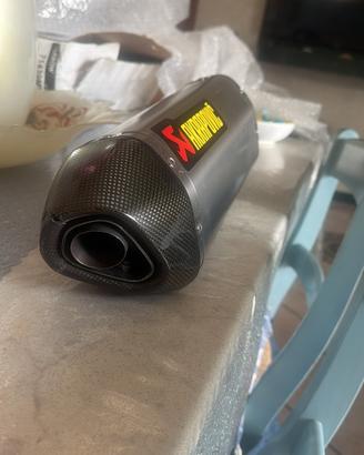 Scarico akrapovic