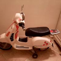 Vespa Peg Perego 12V