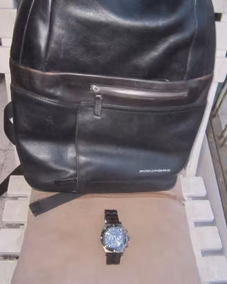 ZAINO PIQUADRO IN PELLE -PORTA PC + OROLOGIO GUESS