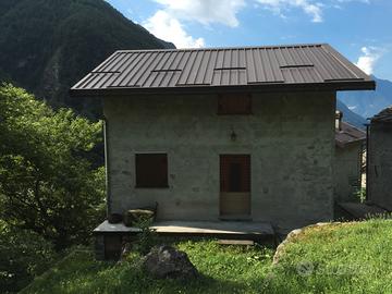 Baita in Codera, Val Codera (SO)