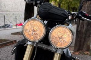 Triuph Street Trple 675