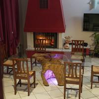 Tavolo in legno artigianale – pezzo unico